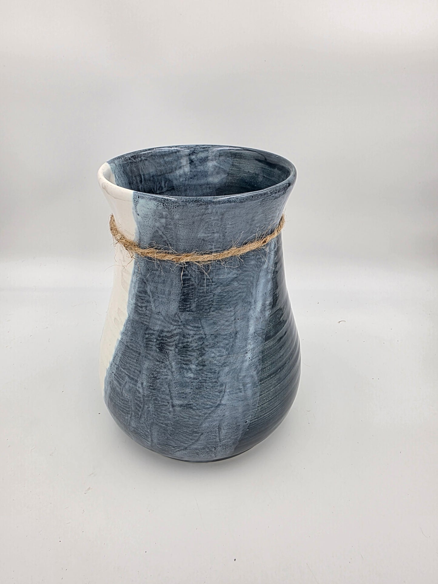 Utensil Crock/Flower Vase- Blue/White
