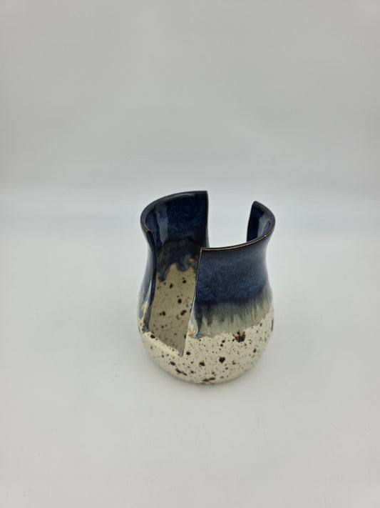 Sponge Holder-Blue/Creams